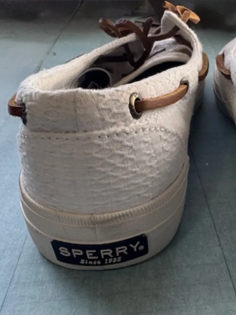 SPERRY Top-Sider White Textured Boat Shoes w/Memory Foam -NEW! Women’s Sz 8